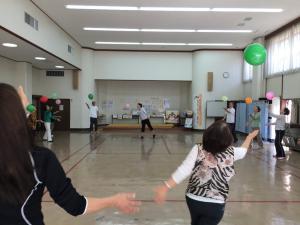 風船遊び