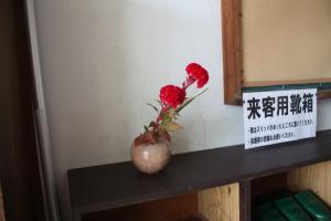 玄関のお花7月15日3
