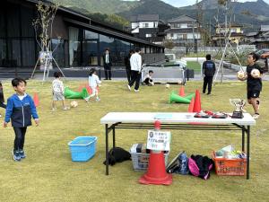 周東FCのドリブル体験