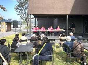 柳月会の大正琴演奏