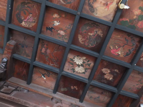 湘江庵の絵天井の写真です