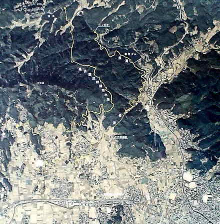 長溝の全景写真