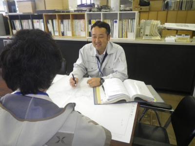 執務の様子等