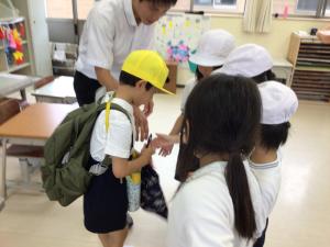 別れを惜しむ様子