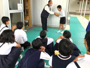 脱穀に挑戦