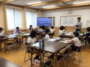 社会の学習風景