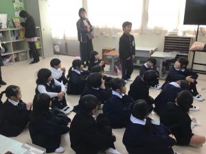 全員で学習の振り返りをするところ