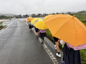 雨の日の登校