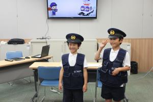 警察２