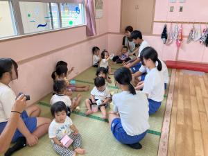 中学生のお兄さんお姉さんに遊んでもらったよ