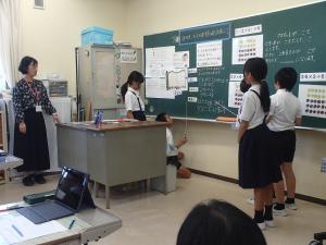 発表するところ