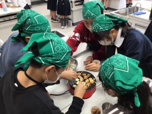 6年生たこ焼き1