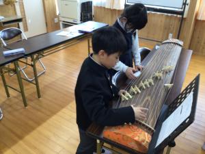お筝の練習をするところ