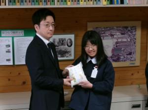 代表児童の受け取り