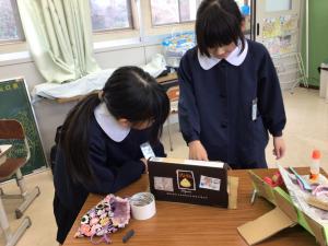 おもちゃのコーナーで遊ぶところ