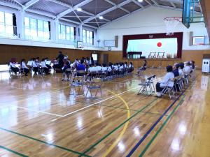 地域の方と演奏を聴くところ