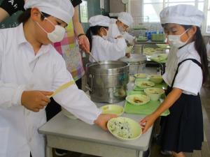1年生給食