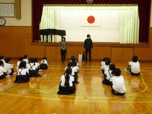 お話を聞くところ