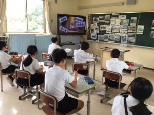 DVDを視聴するところ
