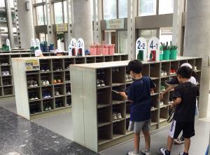 昇降口の掃除