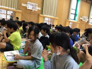 歯みがきの様子１